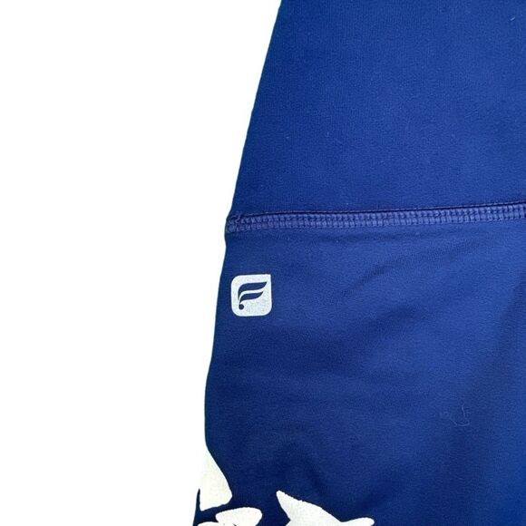 Fabletics Define PowerHold High-Waisted Navy Blue / White Floral Leggings Size S - Picture 5 of 9